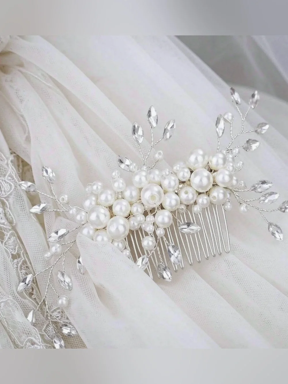 Elegant Pearl & Crystal Bridal Hair Comb - White